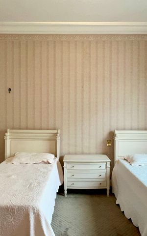 Apartamento para alugar com 330m², 3 quartos e 3 vagas Apartamento para alugar com 330m², 3 quartos e 3 vagasSuíte 1