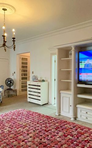 Apartamento para alugar com 330m², 3 quartos e 3 vagas Apartamento para alugar com 330m², 3 quartos e 3 vagasSuíte 2