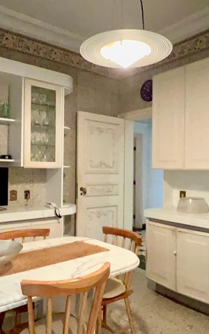 Apartamento para alugar com 330m², 3 quartos e 3 vagas Apartamento para alugar com 330m², 3 quartos e 3 vagasCopa