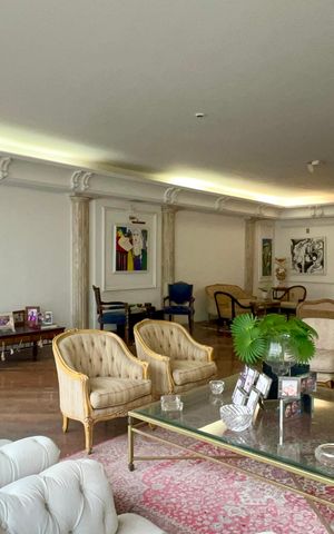 Apartamento para alugar com 330m², 3 quartos e 3 vagas Apartamento para alugar com 330m², 3 quartos e 3 vagasSala