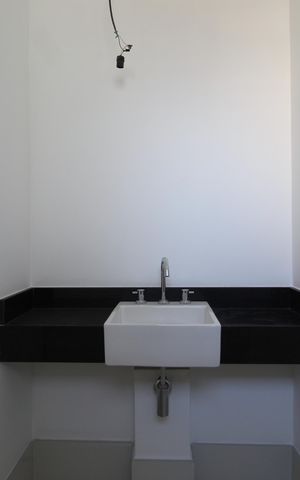 Apartamento à venda com 176m², 3 quartos e 2 vagasBanheiro da Suíte 1