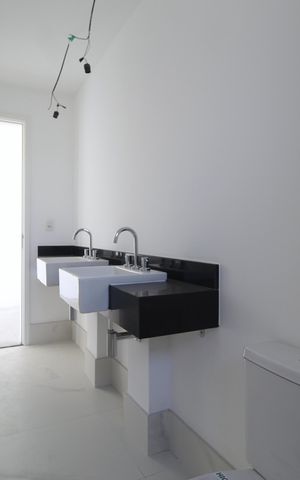 Apartamento à venda com 176m², 3 quartos e 2 vagasBanheiro da Suíte 3