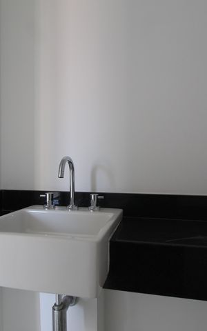 Apartamento à venda com 176m², 3 quartos e 2 vagasBanheiro da Suíte 2