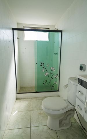Apartamento para alugar com 63m², 2 quartos e 1 vaga Apartamento para alugar com 63m², 2 quartos e 1 vagaBanheiro
