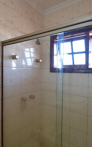 Casa para alugar com 515m², 4 quartos e 8 vagasBanheiro Social