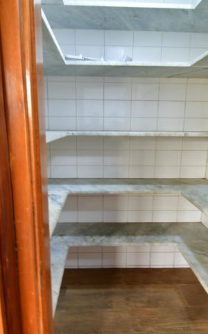 Casa para alugar com 515m², 4 quartos e 8 vagasCozinha - Despensa