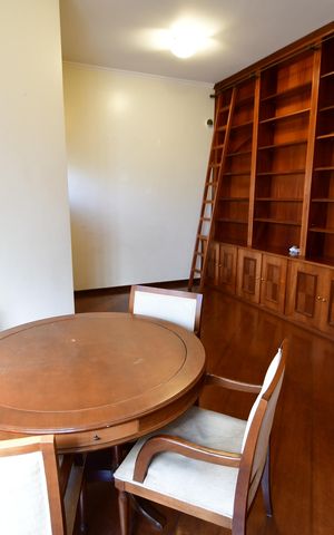 Casa para alugar com 515m², 4 quartos e 8 vagasEscritório