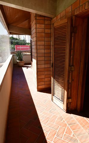 Casa para alugar com 515m², 4 quartos e 8 vagasQuarto 2 - Sacada