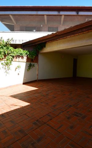 Casa para alugar com 515m², 4 quartos e 8 vagasGaragem