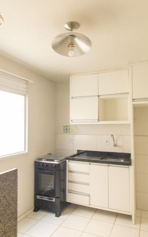 Apartamento à venda com 35m², 1 quarto e 1 vaga Apartamento à venda com 35m², 1 quarto e 1 vagaCozinha e Área de Serviço