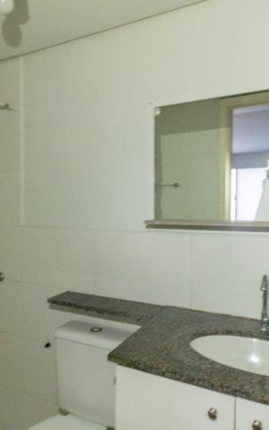 Apartamento à venda com 35m², 1 quarto e 1 vaga Apartamento à venda com 35m², 1 quarto e 1 vagaBanheiro da Suíte