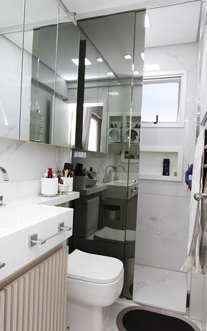 Apartamento à venda com 130m², 4 quartos e 4 vagasBanheiro da Suíte