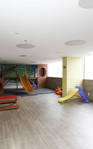 Apartamento à venda com 130m², 4 quartos e 4 vagasBrinquedoteca