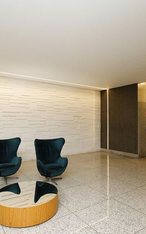 Apartamento à venda com 130m², 4 quartos e 4 vagasHall de entrada