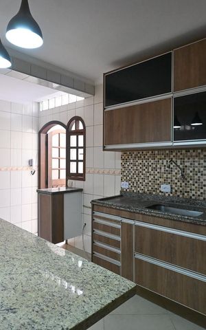 Casa à venda com 125m², 2 quartos e 2 vagasCozinha