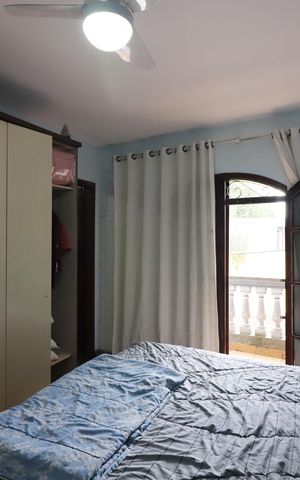 Casa à venda com 180m², 3 quartos e 2 vagasQuarto 1 - Suíte