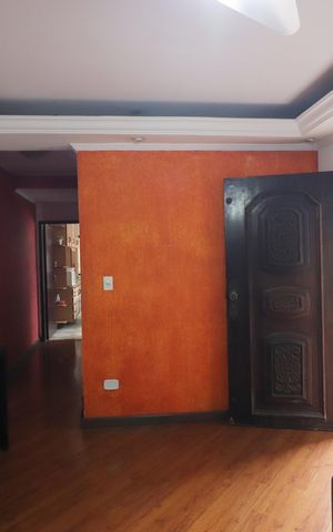 Casa à venda com 180m², 3 quartos e 2 vagasSala 