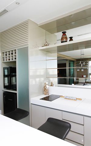Apartamento para alugar com 183m², 4 quartos e 4 vagasVaranda da Sala