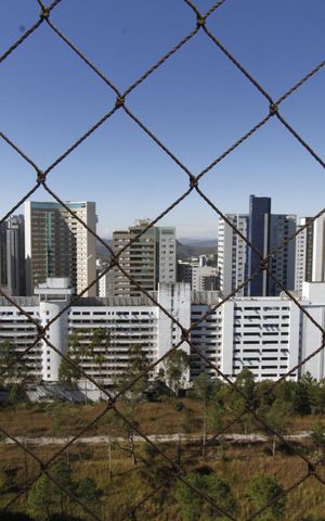 Apartamento para alugar com 183m², 4 quartos e 4 vagasVista