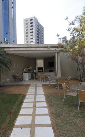 Apartamento para alugar com 183m², 4 quartos e 4 vagasÁrea comum - Churrasqueira