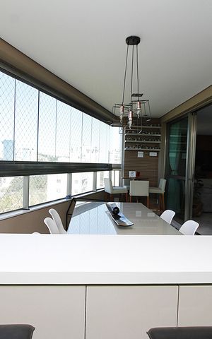 Apartamento para alugar com 183m², 4 quartos e 4 vagasVaranda da Sala