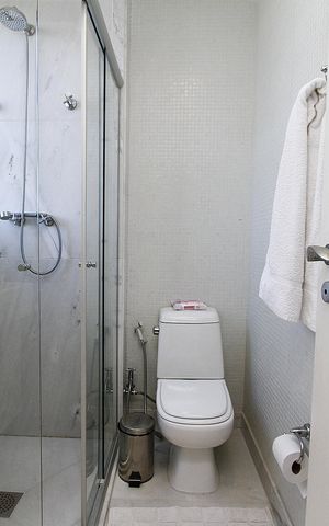 Apartamento para alugar com 183m², 4 quartos e 4 vagasBanheiro do Quarto 3