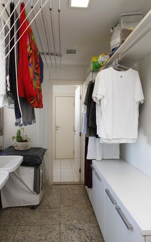 Apartamento para alugar com 183m², 4 quartos e 4 vagasÁrea de Serviço