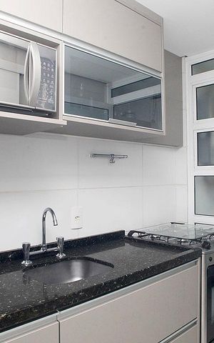Apartamento à venda com 56m², 2 quartos e 1 vagaCozinha + Área de Serviço