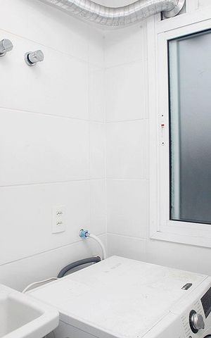 Apartamento à venda com 56m², 2 quartos e 1 vagaCozinha + Área de Serviço