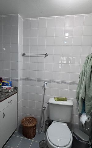 Apartamento para alugar com 66m², 2 quartos e 1 vaga Apartamento para alugar com 66m², 2 quartos e 1 vagaBanheiro do Quarto 1