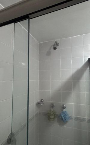 Apartamento para alugar com 66m², 2 quartos e 1 vaga Apartamento para alugar com 66m², 2 quartos e 1 vagaBanheiro