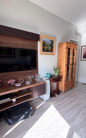 Apartamento para alugar com 66m², 2 quartos e 1 vaga Apartamento para alugar com 66m², 2 quartos e 1 vagaSala