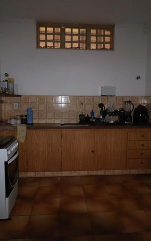 Casa para alugar com 698m², 4 quartos e sem vagaCozinha 