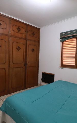 Casa para alugar com 698m², 4 quartos e sem vagaQuarto 1