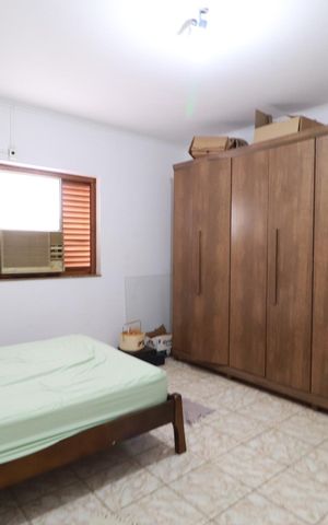 Casa para alugar com 698m², 4 quartos e sem vagaQuarto 3