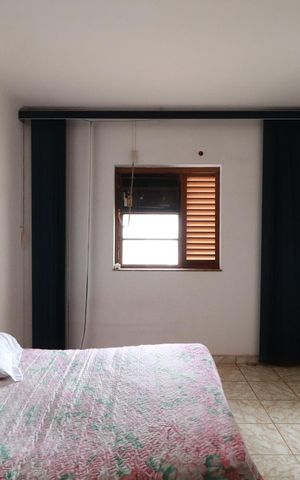 Casa para alugar com 698m², 4 quartos e sem vagaSuite 
