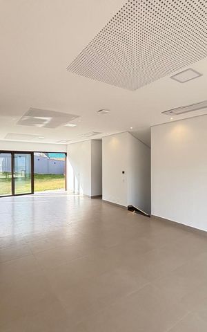 Casa de condomínio à venda com 417m², 4 quartos e 4 vagas