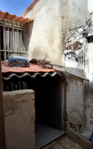 Casa à venda com 75m², 3 quartos e sem vaga Casa à venda com 75m², 3 quartos e sem vagaÁrea Externa - Canil