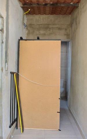 Casa à venda com 75m², 3 quartos e sem vaga Casa à venda com 75m², 3 quartos e sem vagaSuíte