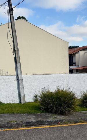 Casa de condomínio à venda com 94m², 3 quartos e 2 vagas Casa de condomínio à venda com 94m², 3 quartos e 2 vagasFachada