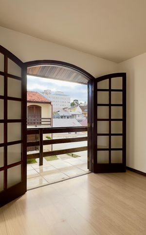Casa de condomínio à venda com 94m², 3 quartos e 2 vagas Casa de condomínio à venda com 94m², 3 quartos e 2 vagasQuarto 1