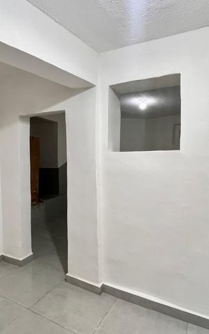 Casa para alugar com 45m², 1 quarto e sem vaga Casa para alugar com 45m², 1 quarto e sem vagaSala