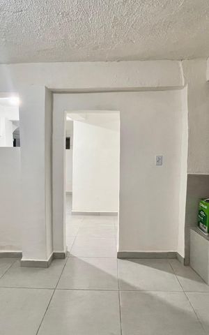 Casa para alugar com 45m², 1 quarto e sem vaga Casa para alugar com 45m², 1 quarto e sem vagaQuarto
