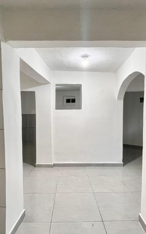 Casa para alugar com 45m², 1 quarto e sem vaga Casa para alugar com 45m², 1 quarto e sem vagaSala