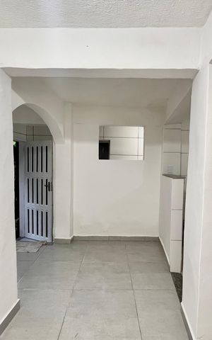 Casa para alugar com 45m², 1 quarto e sem vaga Casa para alugar com 45m², 1 quarto e sem vagaSala