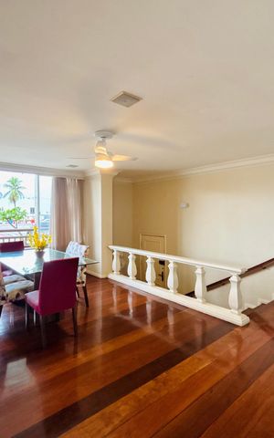 Apartamento para alugar com 129m², 3 quartos e sem vaga Apartamento para alugar com 129m², 3 quartos e sem vagaSala