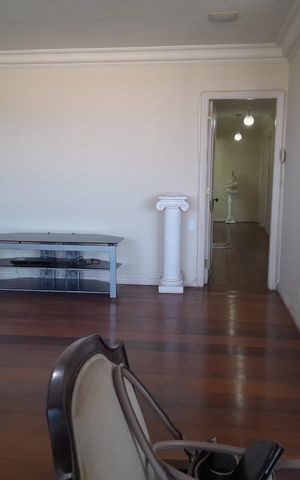 Apartamento para alugar com 129m², 3 quartos e sem vaga Apartamento para alugar com 129m², 3 quartos e sem vagaSala