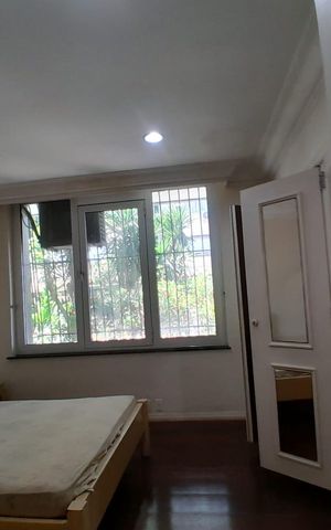 Apartamento para alugar com 129m², 3 quartos e sem vaga Apartamento para alugar com 129m², 3 quartos e sem vagaQuarto