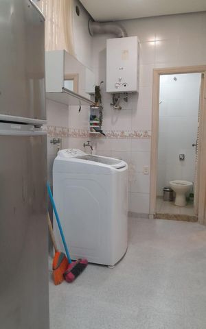 Apartamento para alugar com 129m², 3 quartos e sem vaga