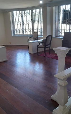 Apartamento para alugar com 129m², 3 quartos e sem vaga Apartamento para alugar com 129m², 3 quartos e sem vagaSala